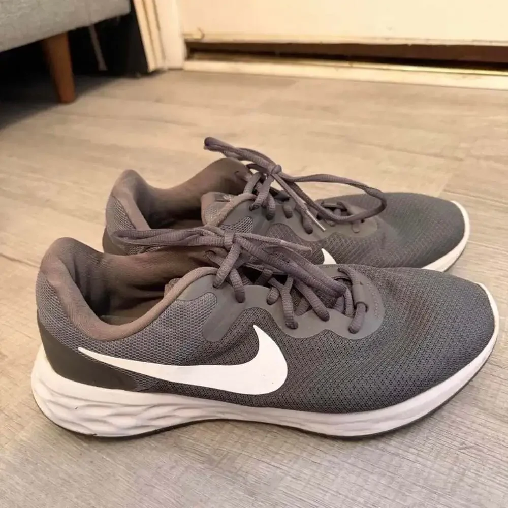 Nike Revolution 5 Running Shoes Men's 10.5 Gray